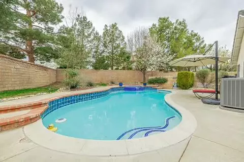 40407 Milan Dr, Palmdale, CA 93551 photo 7