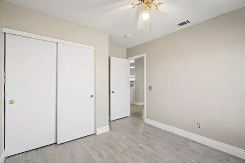 11671 Oxford Ct, Adelanto, CA 92301 photo 5