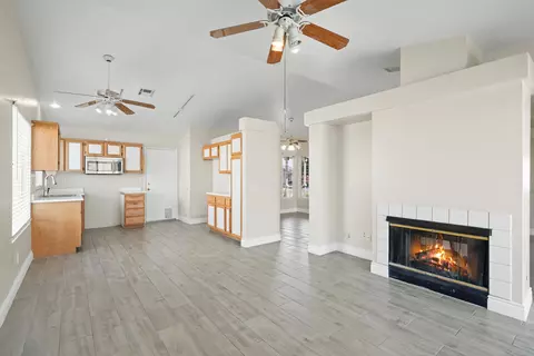 11671 Oxford Ct, Adelanto, CA 92301 photo 13