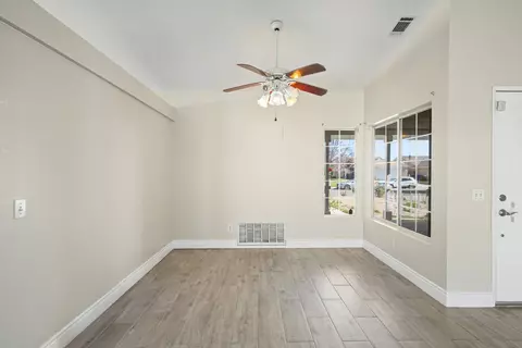 11671 Oxford Ct, Adelanto, CA 92301 photo 15