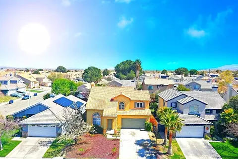 View/Area - 36934 Royce Ct, Palmdale, CA 93552 photo 4 of 8