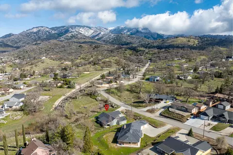 View/Area - 28321 Pimlico Way, Tehachapi, CA 93561 photo 4 of 6