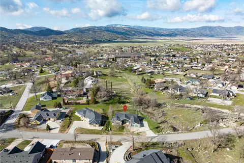 View/Area - 28321 Pimlico Way, Tehachapi, CA 93561 photo 6 of 6