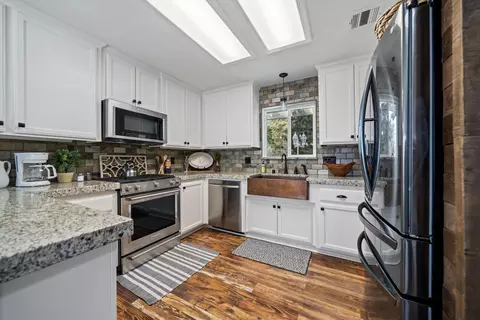 27900 Cummings Valley Rd, Tehachapi, CA 93561 photo 6