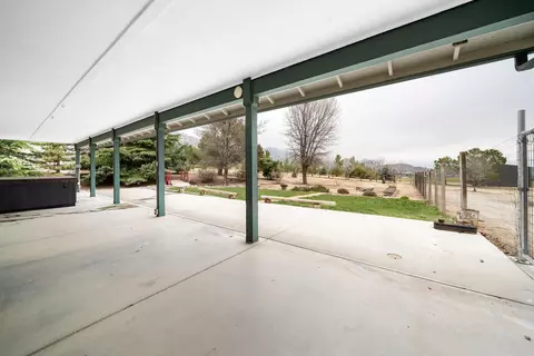 27900 Cummings Valley Rd, Tehachapi, CA 93561 photo 17