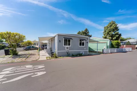 12600 Van Nuys Blvd #21, Pacoima, CA 91331 photo 3
