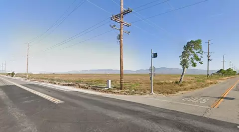 111 Th St W And Avenue C14, Lancaster, CA 93536