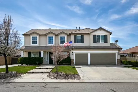 3800 Avenue M10 W, Lancaster, CA 93536