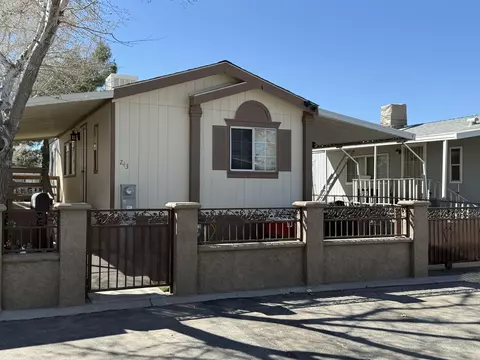 45800 Challenger Way #243, Lancaster, CA 93535