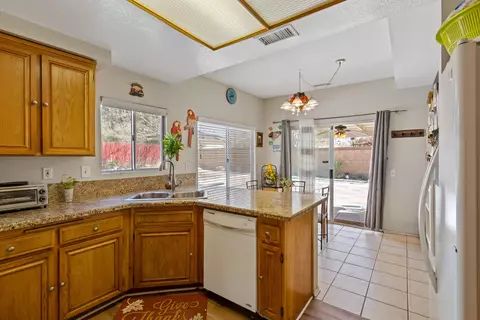 Kitchen - 37350 E 42nd St, Palmdale, CA 93552 photo 1 of 4