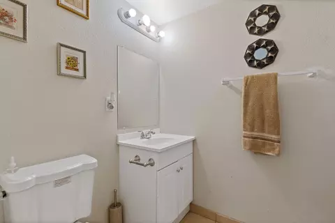 Bath - 37350 E 42nd St, Palmdale, CA 93552 photo 1 of 3