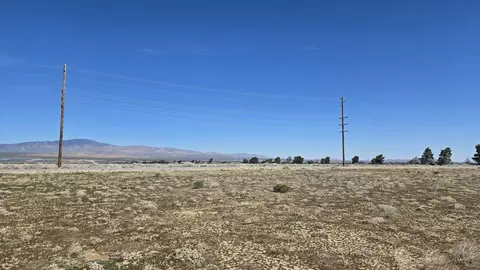 Avenue D, Fairmont, CA 93536 photo 16