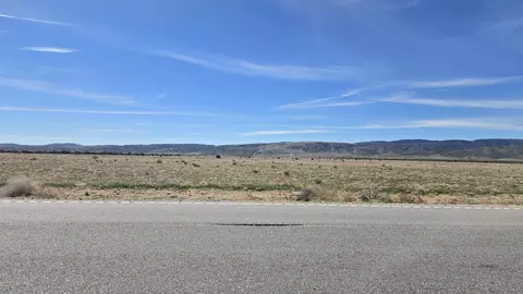 Avenue D, Fairmont, CA 93536 photo 10