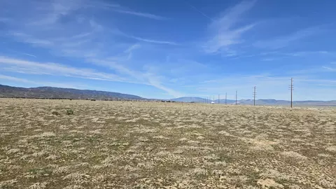 Avenue D, Fairmont, CA 93536 photo 26