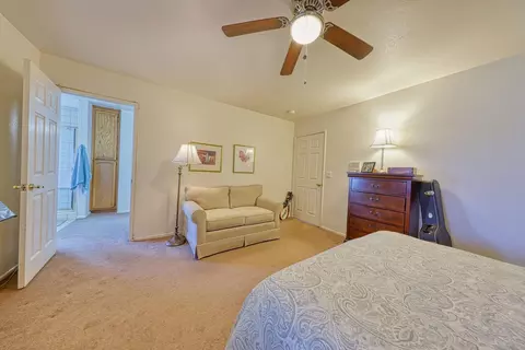 Bedroom - 29180 Lower Valley Rd N, Tehachapi, CA 93561 photo 3 of 5