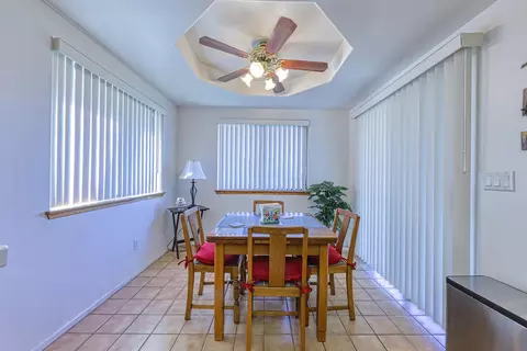 Dining - 29180 Lower Valley Rd N, Tehachapi, CA 93561 photo 4 of 4