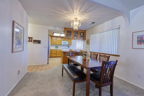 Dining - 29180 Lower Valley Rd N, Tehachapi, CA 93561 photo 1 of 4