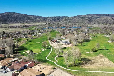 View/Area - 29180 Lower Valley Rd N, Tehachapi, CA 93561 photo 3 of 3