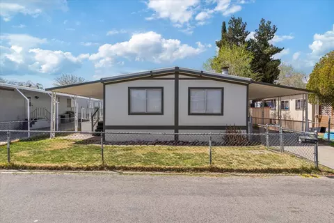 43850 20th St E #94, Lancaster, CA 93535 photo 2