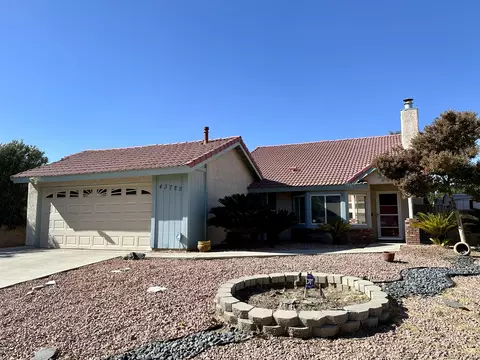 43729 Mikosasky Ave, Lancaster, CA 93535