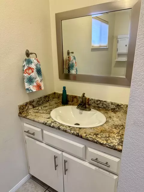 Bath - 43729 Mikosasky Ave, Lancaster, CA 93535 photo 1 of 2