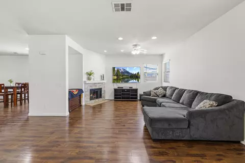 Other - 44327 Dusky Willow St, Lancaster, CA 93536 photo 5 of 12