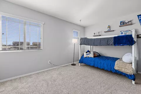Bedroom - 44327 Dusky Willow St, Lancaster, CA 93536 photo 9 of 13