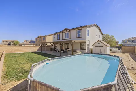Exterior - 44327 Dusky Willow St, Lancaster, CA 93536 photo 7 of 18