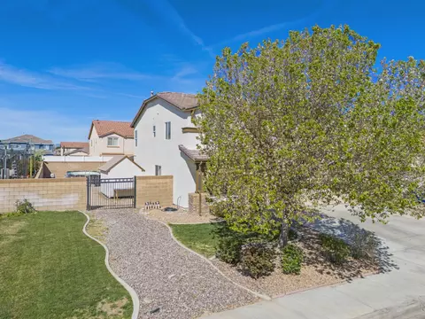 Exterior - 44327 Dusky Willow St, Lancaster, CA 93536 photo 18 of 18