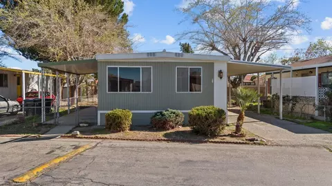 3255 Avenue R E #27, Palmdale, CA 93550 photo 2