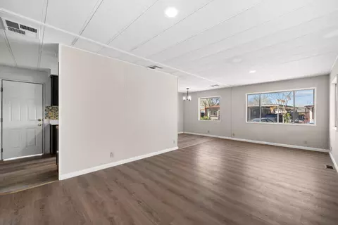 3255 Avenue R E #27, Palmdale, CA 93550 photo 6