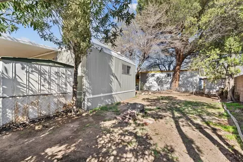 3255 Avenue R E #27, Palmdale, CA 93550 photo 3