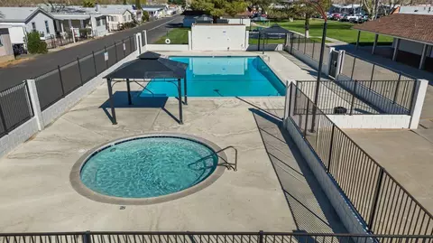 3255 Avenue R E #27, Palmdale, CA 93550 photo 31