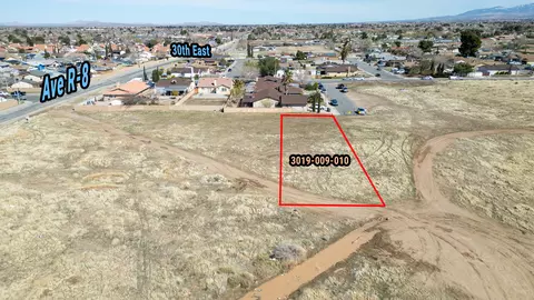 Cor Ave R9 28th Ste, Palmdale, CA 93550 photo 4