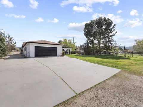 5124 Ave M-4 W, Lancaster, CA 93536