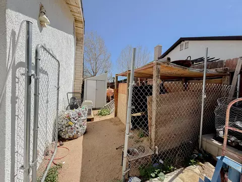 Exterior - 37653 Janus Dr, Palmdale, CA 93550 photo 8 of 8