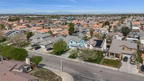 5243 Cisero Dr, Palmdale, CA 93552 photo 38