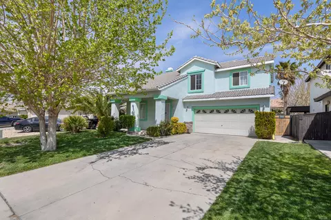 5243 Cisero Dr, Palmdale, CA 93552 photo 2