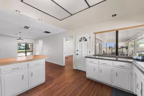 Entry Way - 44103 Precise St, Lancaster, CA 93536 photo 2 of 3