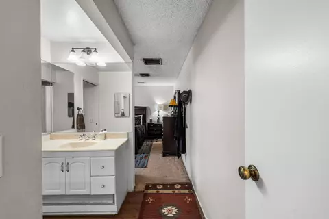 Entry Way - 44103 Precise St, Lancaster, CA 93536 photo 3 of 3