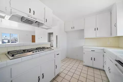 44524 Cedar Ave, Lancaster, CA 93534 photo 10