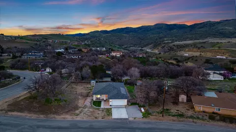 View/Area - 22830 Jerry Dr, Tehachapi, CA 93561 photo 1 of 3