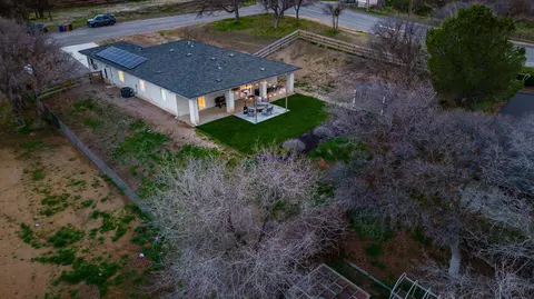 View/Area - 22830 Jerry Dr, Tehachapi, CA 93561 photo 2 of 3