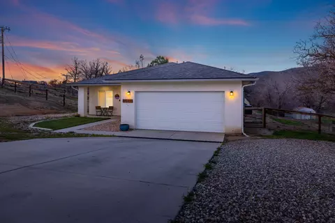 Exterior - 22830 Jerry Dr, Tehachapi, CA 93561 photo 3 of 6