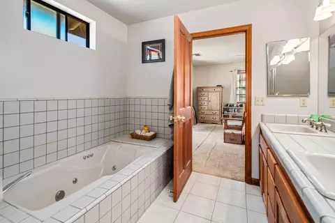 Bath - 5420 Clayvale St, Acton, CA 93510 photo 2 of 4