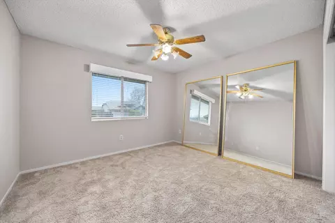 Bedroom - 1086 Hickory Ave, Tehachapi, CA 93561 photo 5 of 6