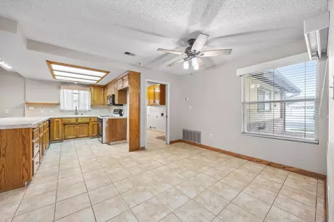 Other - 1086 Hickory Ave, Tehachapi, CA 93561 photo 2 of 5