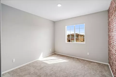 44305 Marbella St, Lancaster, CA 93536 photo 35