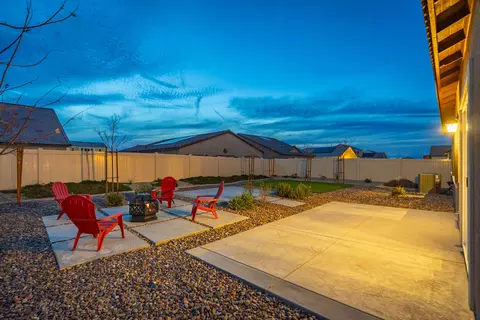 44305 Marbella St, Lancaster, CA 93536 photo 39