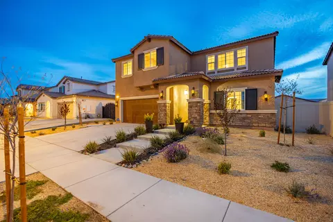44305 Marbella St, Lancaster, CA 93536 photo 2